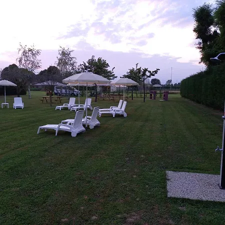 Bungalow Fuin Ferienhaus *
